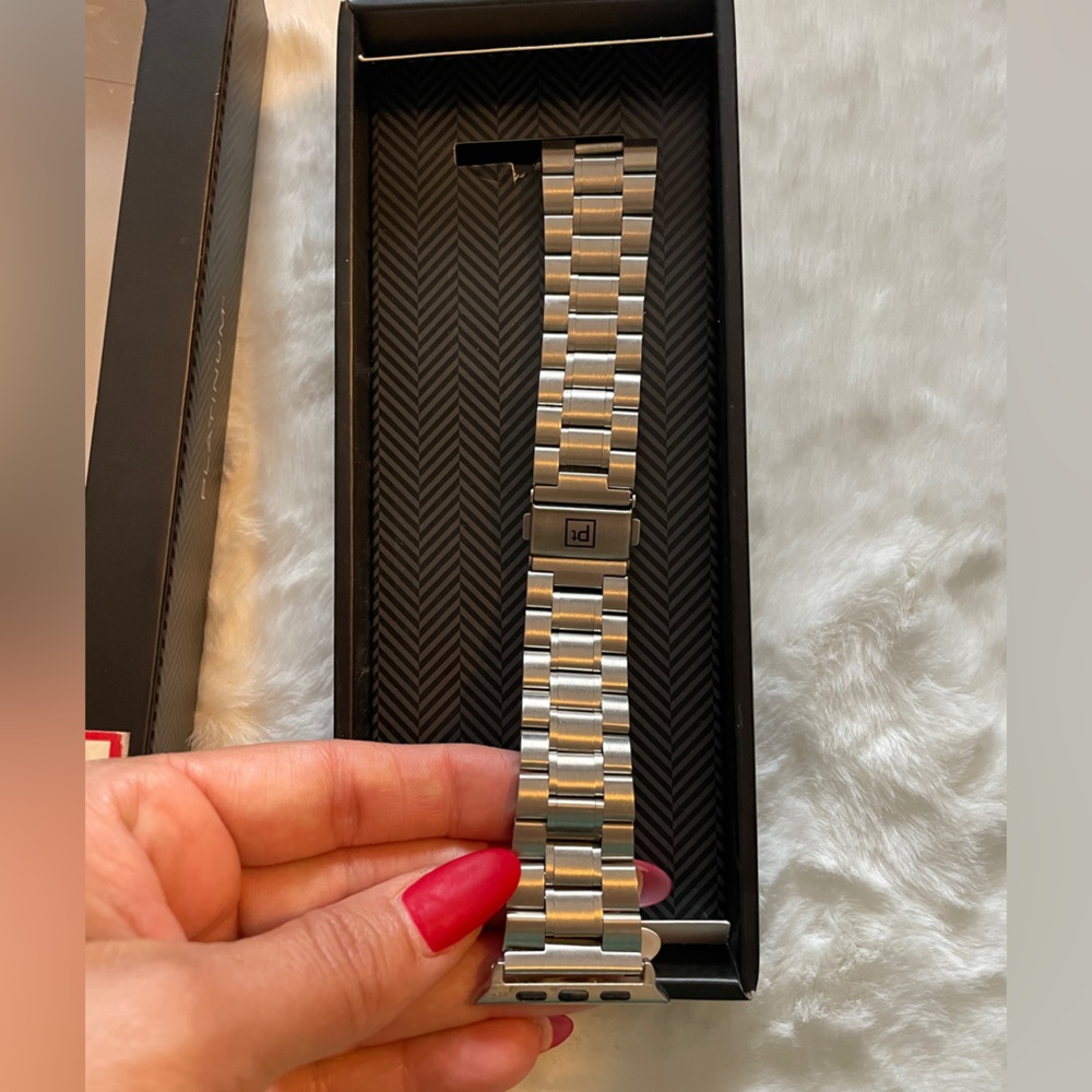 PLATINUM Apple Watch 42mm Chain Link Metal Band